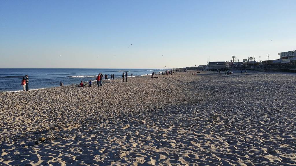 Seaside Hts. Tourism Board | restaurant | Boardwalk, Seaside Heights, NJ 08751, USA | 8007327467 OR +1 800-732-7467