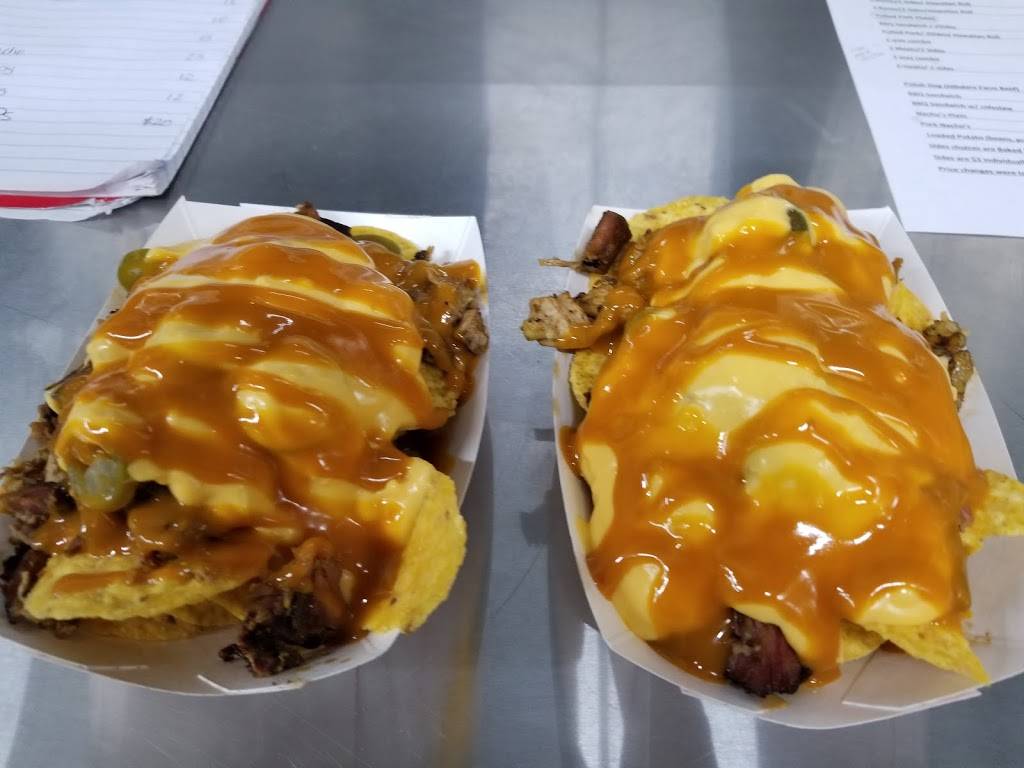 Lil Smokeys BBQ | restaurant | 8678 AL-50, Dadeville, AL 36853, USA | 3345303959 OR +1 334-530-3959