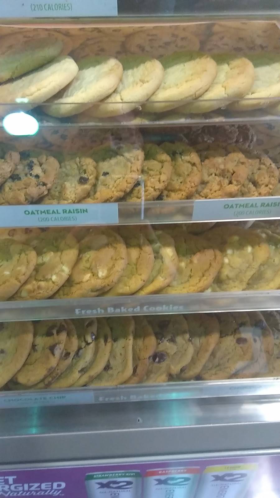 Subway | restaurant | 6801 Warren Parkway Suite 103 Hall Park Pavilion, Frisco, TX 75034, USA | 4693626412 OR +1 469-362-6412