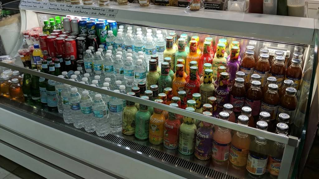 Giardino Gourmet Salads | restaurant | 8008 NW 154th St, Miami Lakes, FL 33016, USA | 3055123272 OR +1 305-512-3272