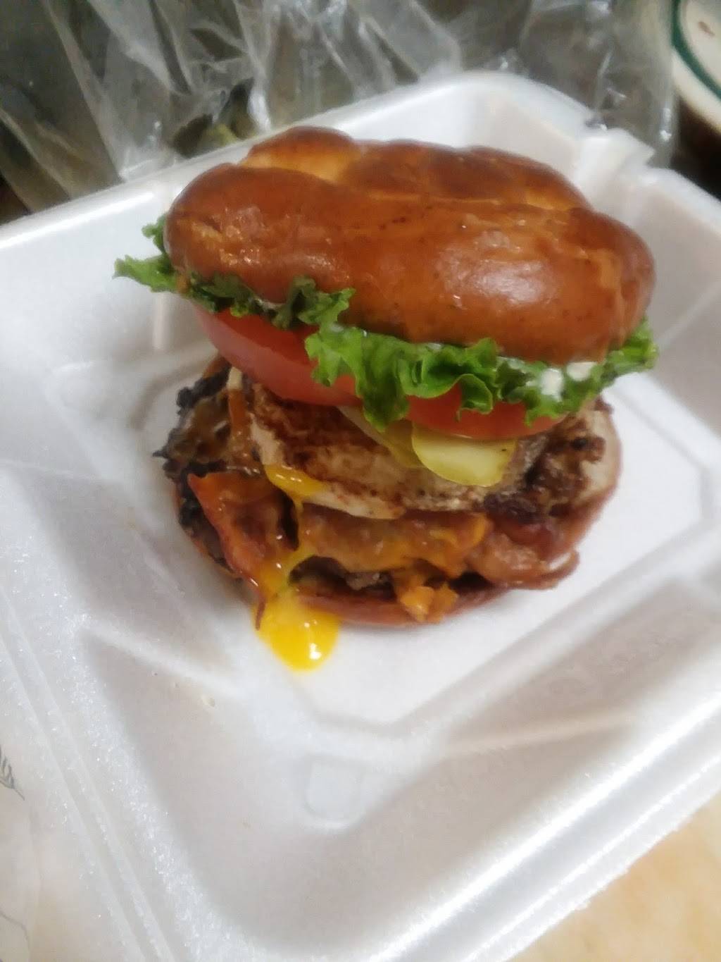 Branns Steakhouse and Sports Grille | restaurant | 3898 State Street Rd, Bay City, MI 48706, USA | 9896676245 OR +1 989-667-6245