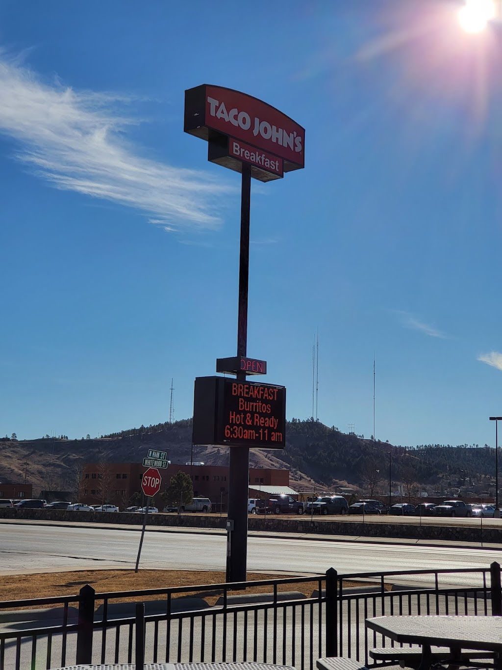 Taco Johns | restaurant | 2810 W Main St, Rapid City, SD 57702, USA | 6053437844 OR +1 605-343-7844