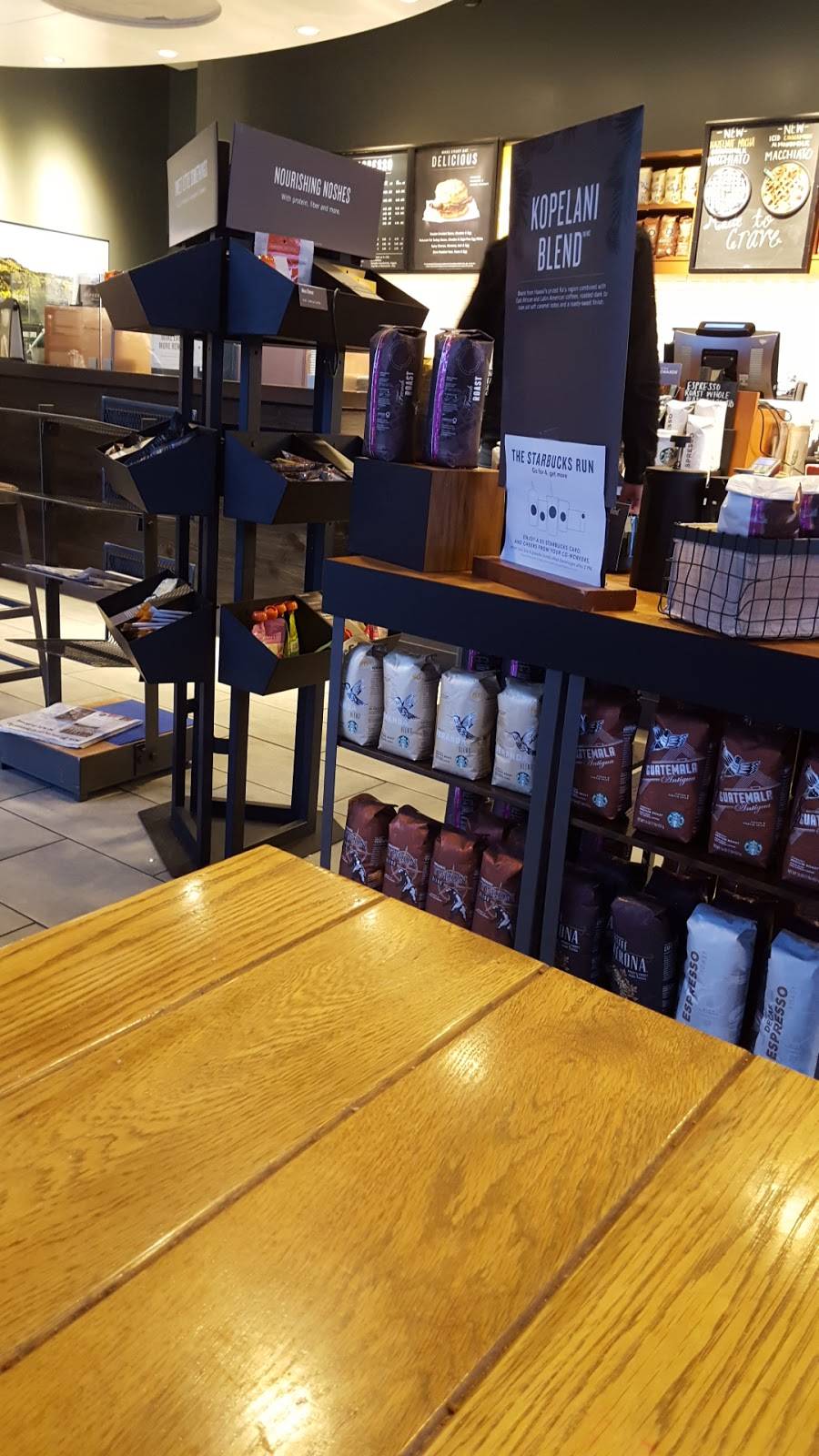 Starbucks | cafe | 2370 Monument Blvd B, Pleasant Hill, CA 94523, USA | 9259690286 OR +1 925-969-0286