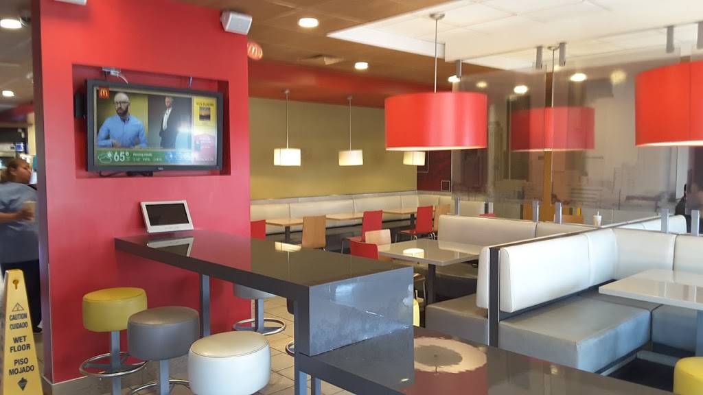 McDonalds | cafe | 3737 S Soto St, Vernon, CA 90058, USA | 3235852251 OR +1 323-585-2251