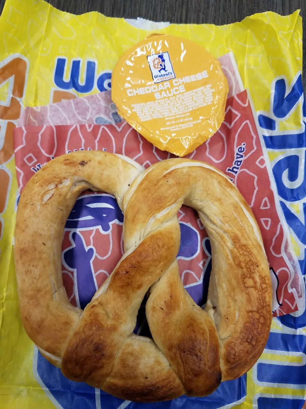 Wetzels Pretzels | restaurant | 3030 Plaza Bonita Rd # 2032,# 9264, National City, CA 91950, USA | 6194720721 OR +1 619-472-0721