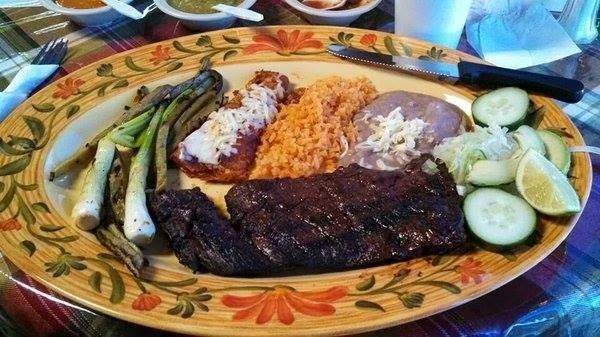 El Mana Restaurante | restaurant | 10400 W Fullerton Ave, Melrose Park, IL 60164, USA | 8472880616 OR +1 847-288-0616