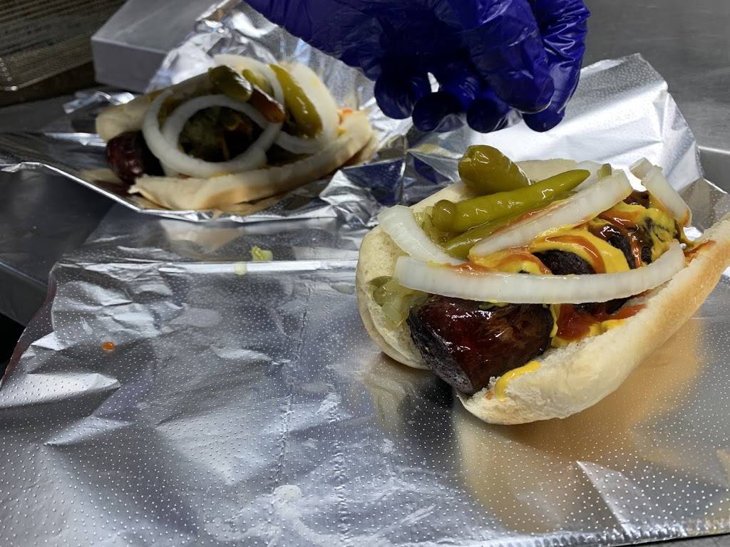 Craving Chicago | restaurant | 111 W Pierce St, Macomb, IL 61455, USA | 7737086735 OR +1 773-708-6735