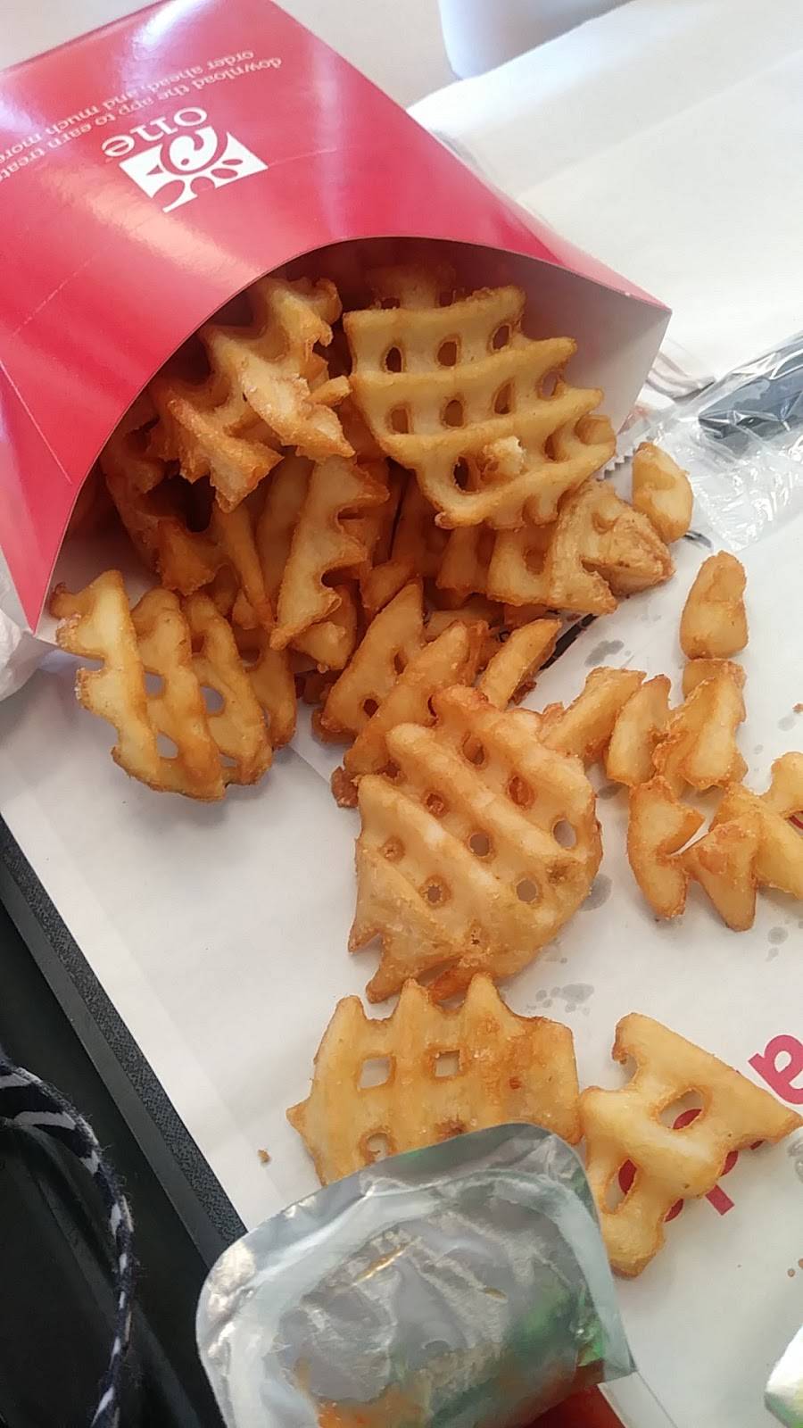 Chick-fil-A | restaurant | 13610 S Tamiami Trail, Fort Myers, FL 33912, USA | 2394339030 OR +1 239-433-9030