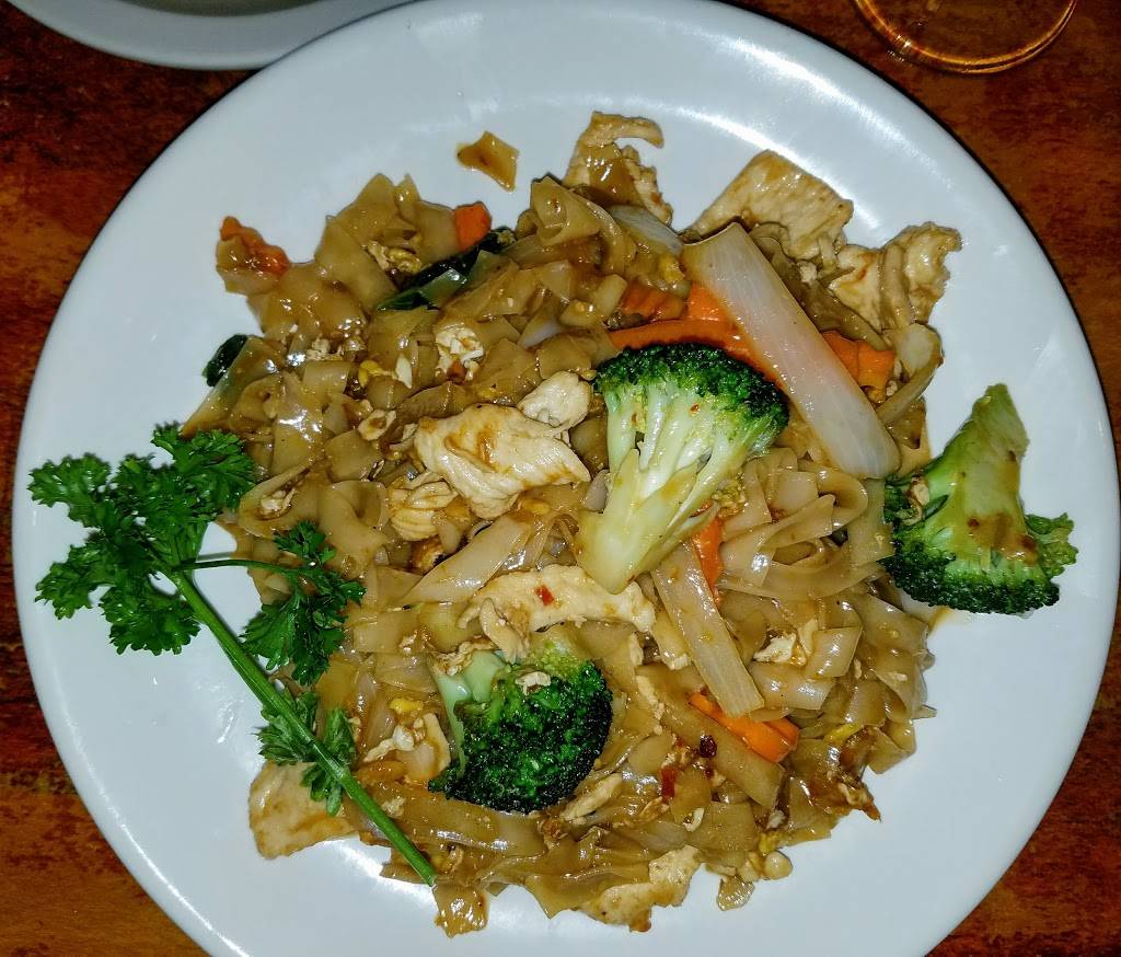 Sweet Mango Thai Cuisine | restaurant | 14610 Pearl Rd, Strongsville, OH 44136, USA | 4402389921 OR +1 440-238-9921