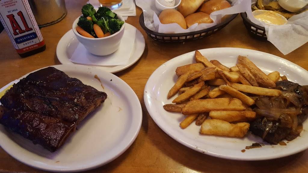 Texas Roadhouse | restaurant | 10051 N Metro Pkwy E, Phoenix, AZ 85051, USA | 6029442118 OR +1 602-944-2118