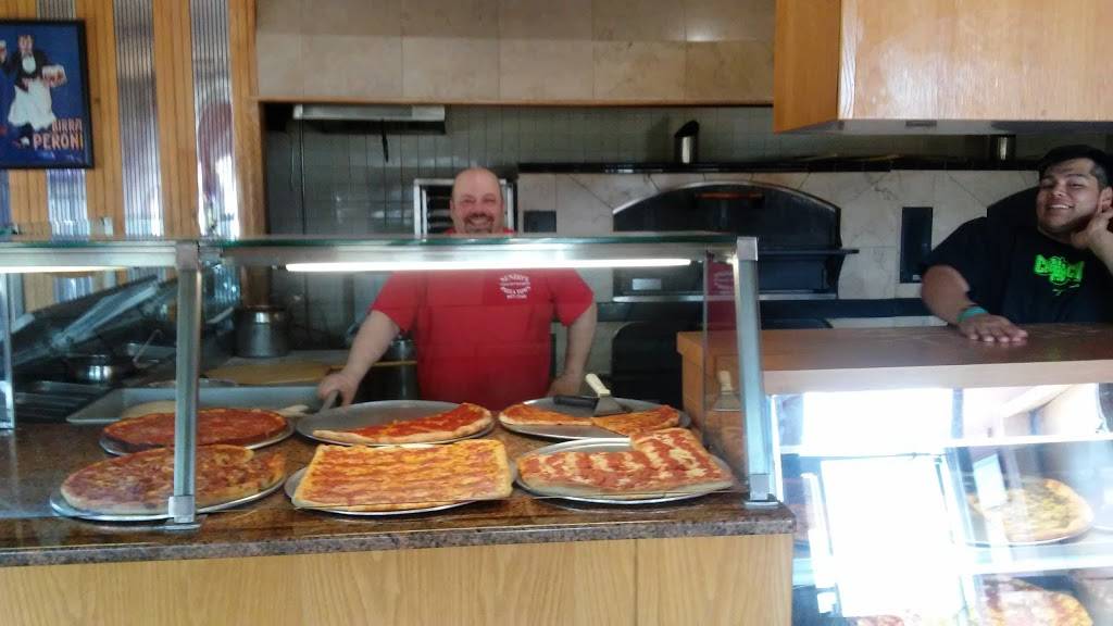 Nunzios Pizza Town | restaurant | 751 NY-109, West Babylon, NY 11704, USA | 6319573365 OR +1 631-957-3365