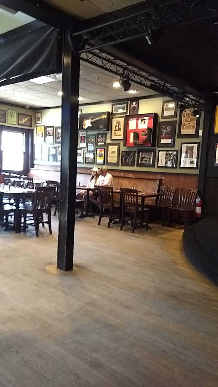 Narragansett Cafe | restaurant | 25 Narragansett Ave, Jamestown, RI 02835, USA | 4014232150 OR +1 401-423-2150