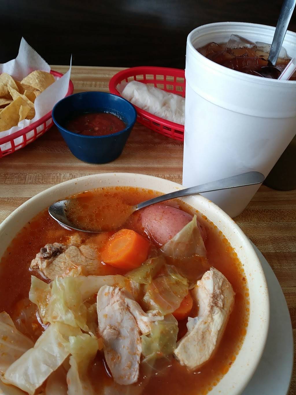 Lindas Restaurant | restaurant | 4033 Gollihar Rd, Corpus Christi, TX 78411, USA | 3618520040 OR +1 361-852-0040