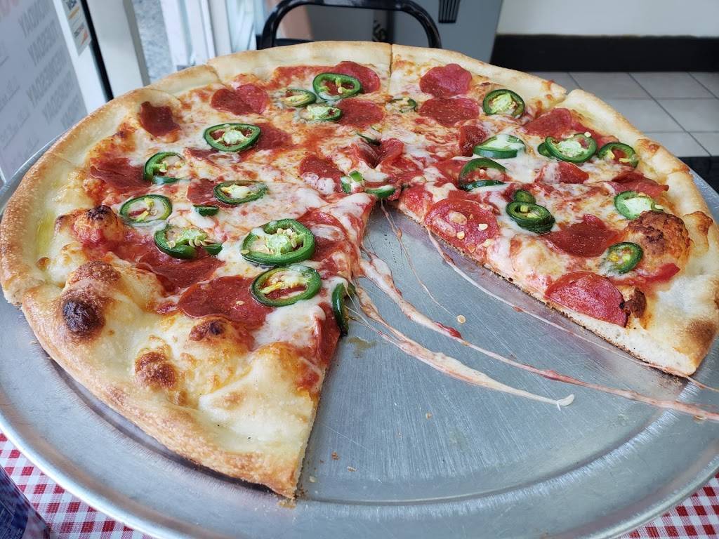 Vinnies Pizzeria | restaurant | 6100, 6635 Alhambra Ave # 212, Martinez, CA 94553, United States | 9259435771 OR +1 925-943-5771