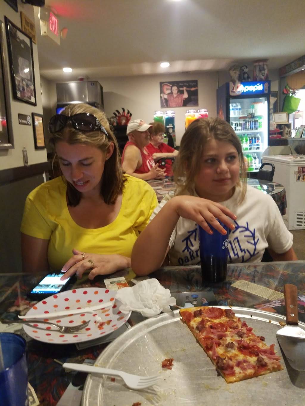 Wolfies Pizza and Subs | meal takeaway | 420 S Wolf Lake Rd, Muskegon, MI 49442, USA | 2317882600 OR +1 231-788-2600