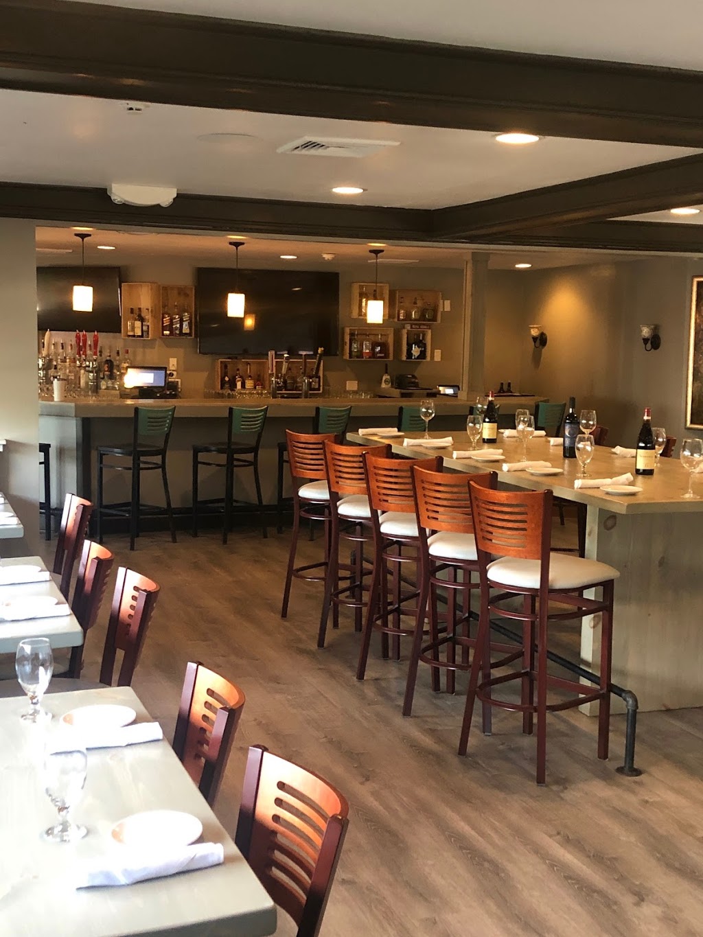 Orta Trattoria and Lounge | restaurant | 114 Main St, Kingston, MA 02364, USA | 7819362410 OR +1 781-936-2410