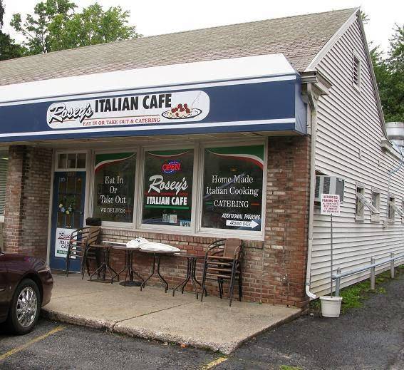 Roseys Italian Cafe | restaurant | 2133 Five Mile Line Rd, Penfield, NY 14526, USA | 5853855600 OR +1 585-385-5600