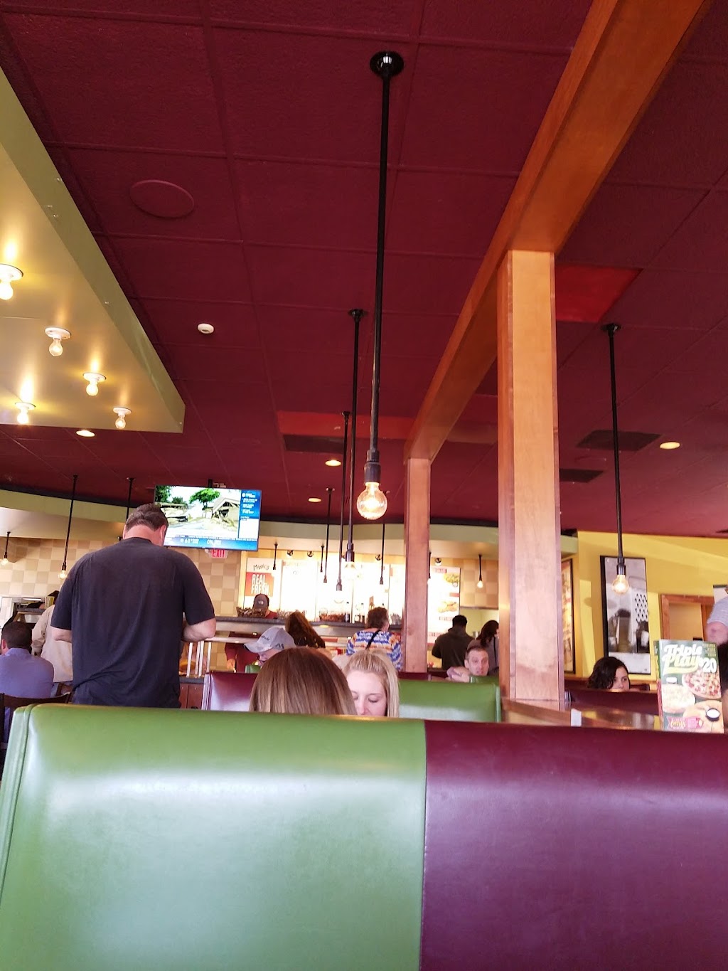 Mazzios Italian Eatery | meal delivery | 624 W 6th Ave, Stillwater, OK 74074, USA | 4053722222 OR +1 405-372-2222