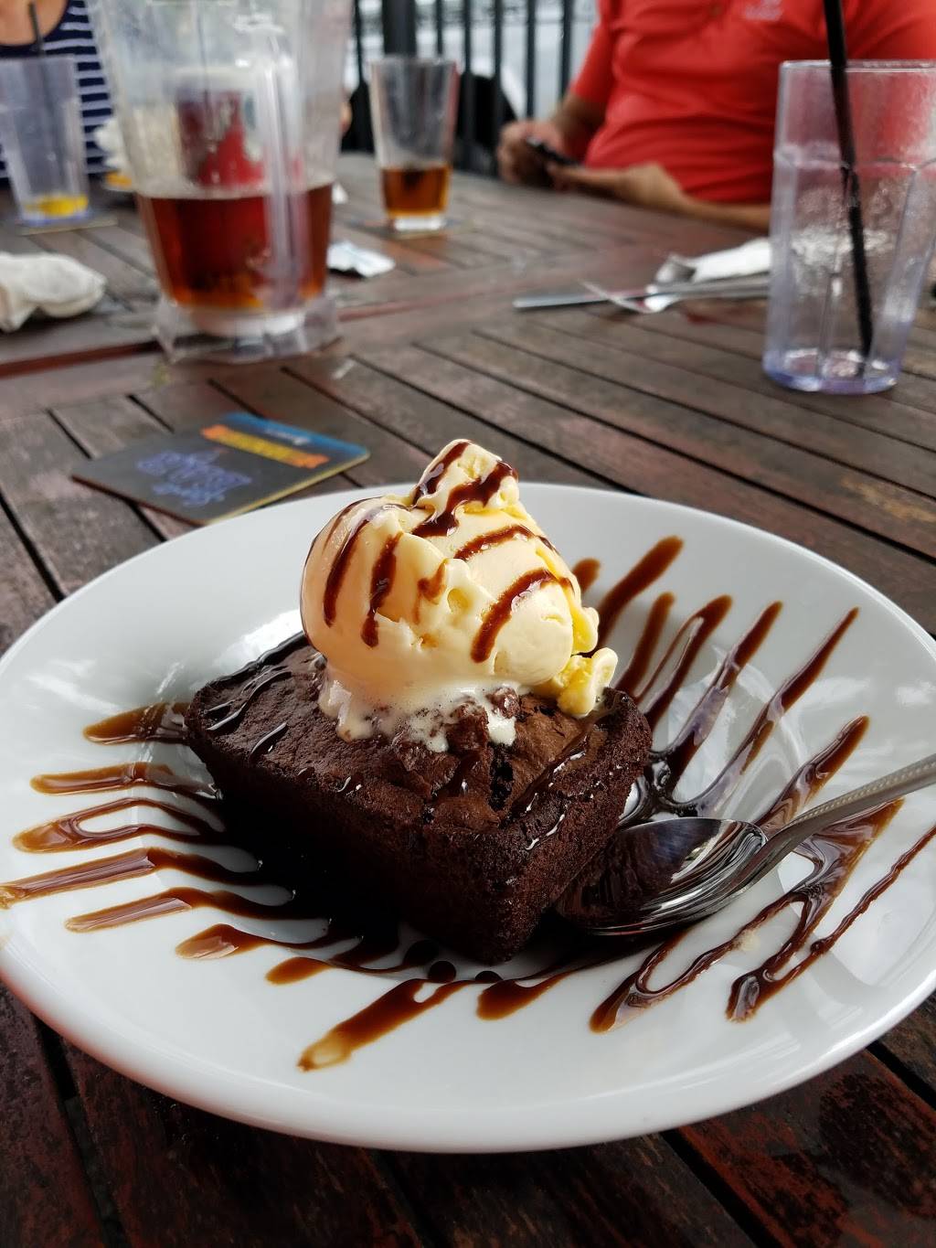 Taps Bar and Grill | restaurant | 2220 County Rd 210, St Johns, FL 32259, USA | 9048191554 OR +1 904-819-1554