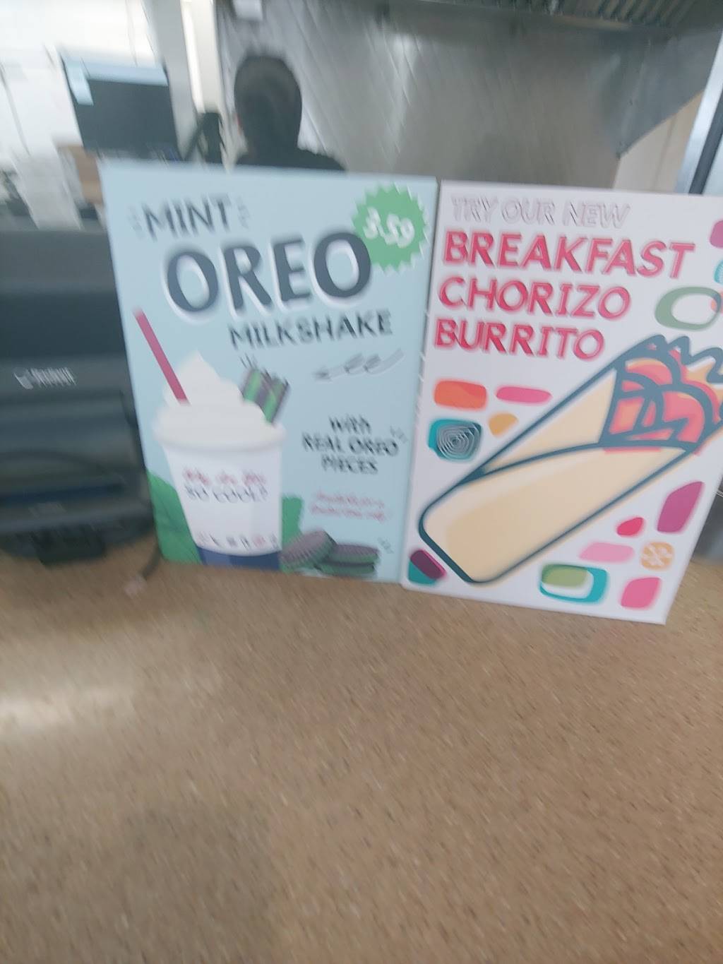 Lot A Burger | restaurant | 928 W 23rd St, Tulsa, OK 74107, USA | 9185873911 OR +1 918-587-3911