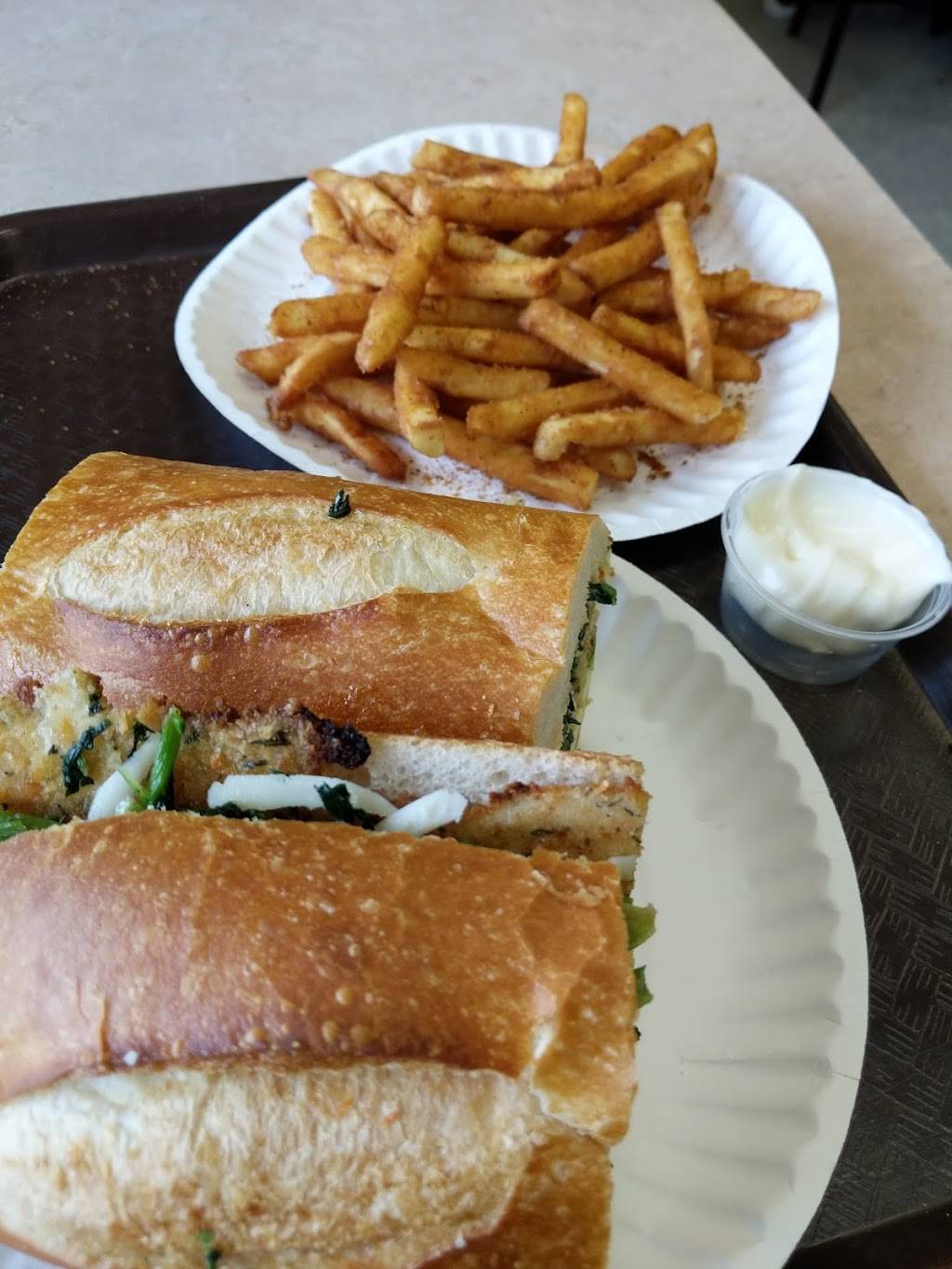 Ioannonis specialty sandwiches | meal takeaway | 624 E Basin Rd, New Castle, DE 19720, USA | 3023225000 OR +1 302-322-5000
