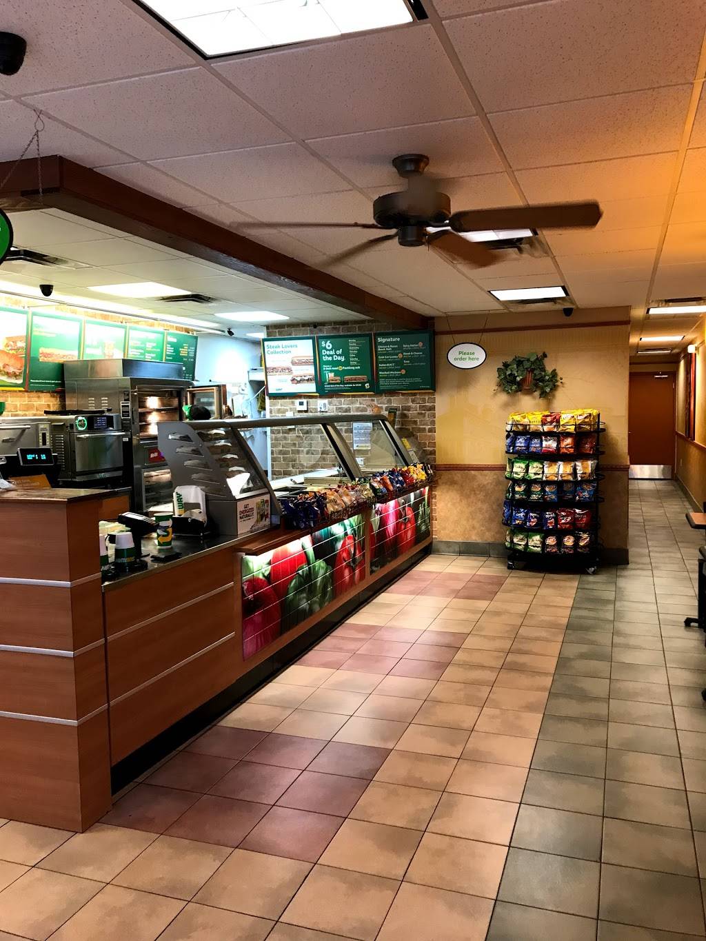 Subway Restaurants | restaurant | 6405 S Dixie Hwy Space A, West Palm Beach, FL 33405, USA | 5615404108 OR +1 561-540-4108