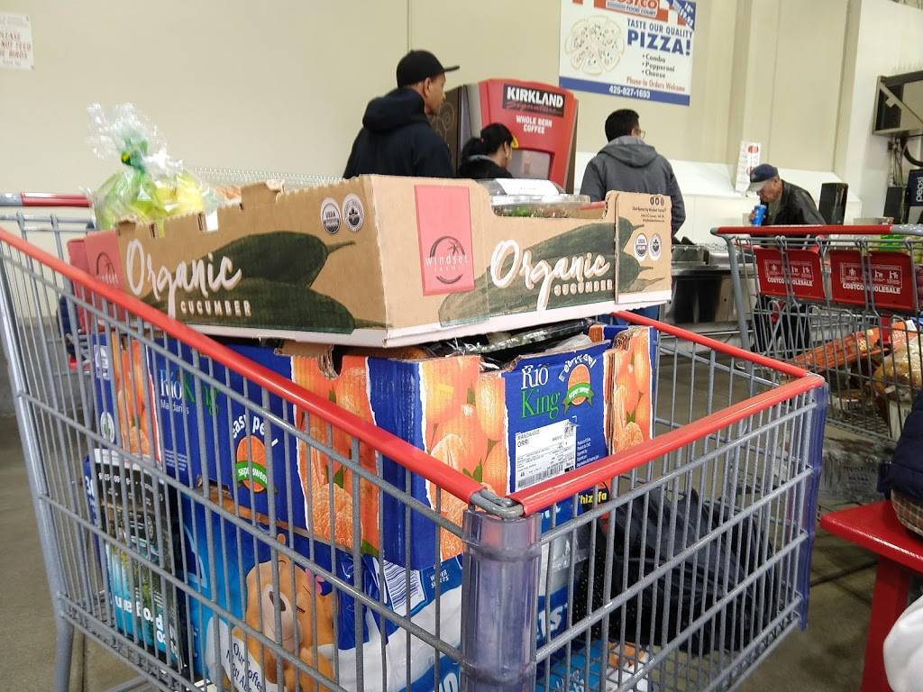 Costco Food Court | meal takeaway | 8629 120th Ave NE, Kirkland, WA 98033, USA | 4258936953 OR +1 425-893-6953