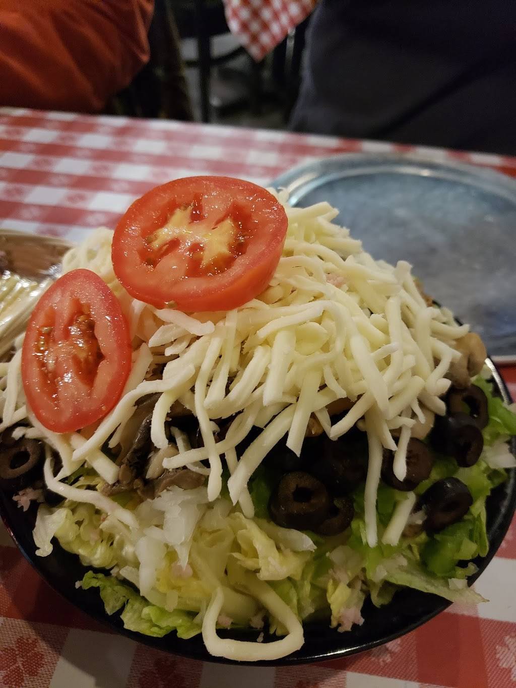 Bariolas Pizza Centerton | restaurant | 1411 E Centerton Blvd, Centerton, AR 72719, USA | 4792246276 OR +1 479-224-6276