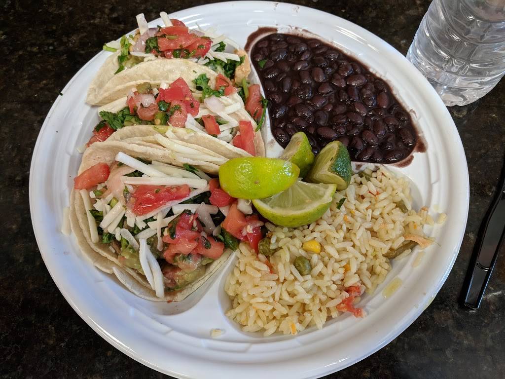 Taco Loco Mexican Grill | restaurant | 44 Broadway, Somerville, MA 02145, USA | 6176253830 OR +1 617-625-3830