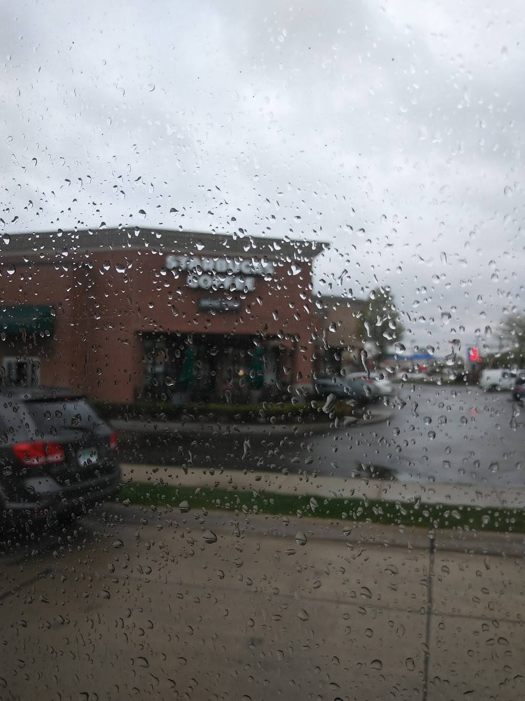 Starbucks | cafe | 29036 Gratiot Ave, Roseville, MI 48066, USA | 5867784552 OR +1 586-778-4552