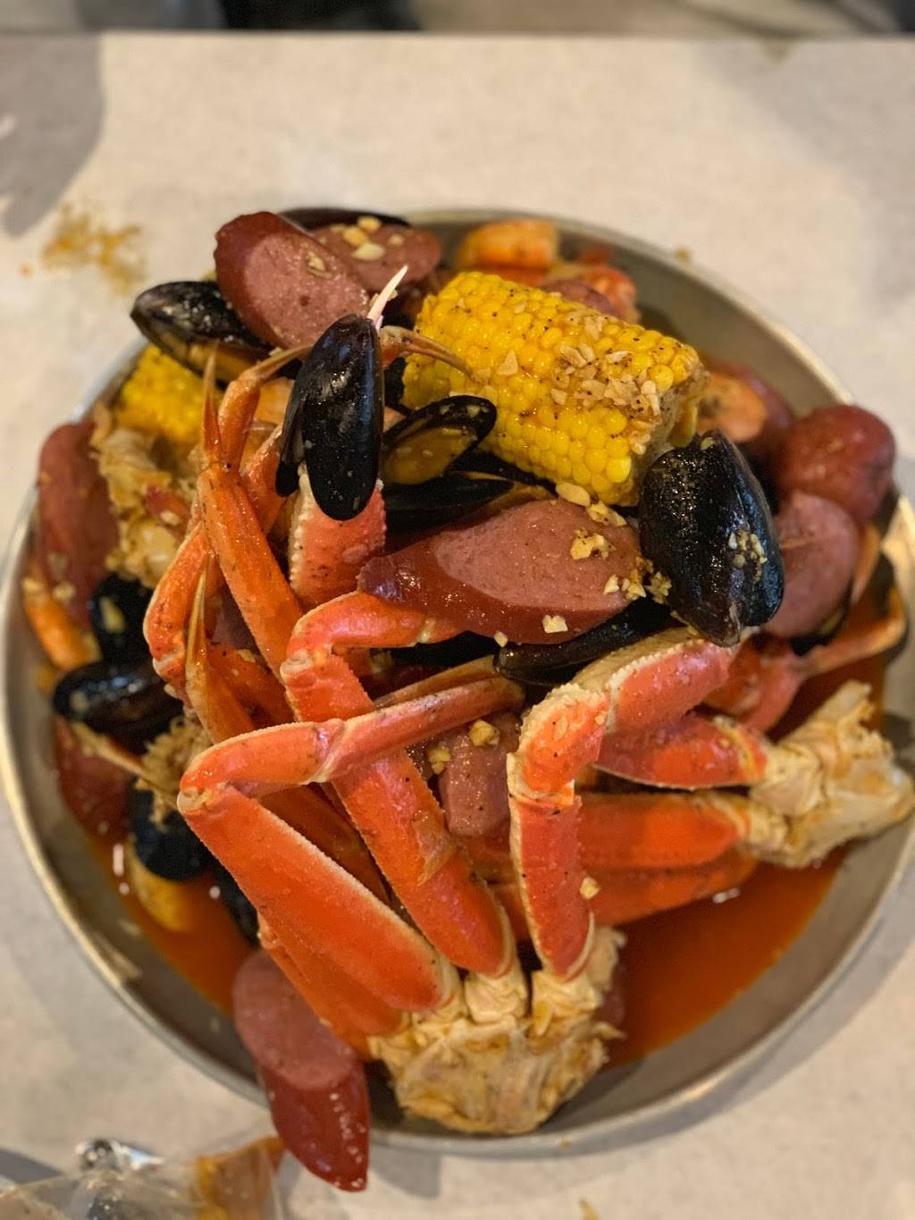 Red Crab Juicy Seafood | restaurant | 101 Dorman Centre Dr, Spartanburg, SC 29301, USA | 8647075433 OR +1 864-707-5433