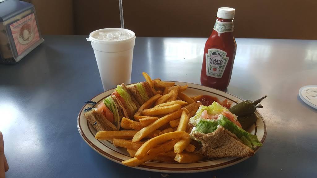 Lucky Guys | restaurant | 12801 Bellflower Blvd, Downey, CA 90242, USA | 5628033036 OR +1 562-803-3036