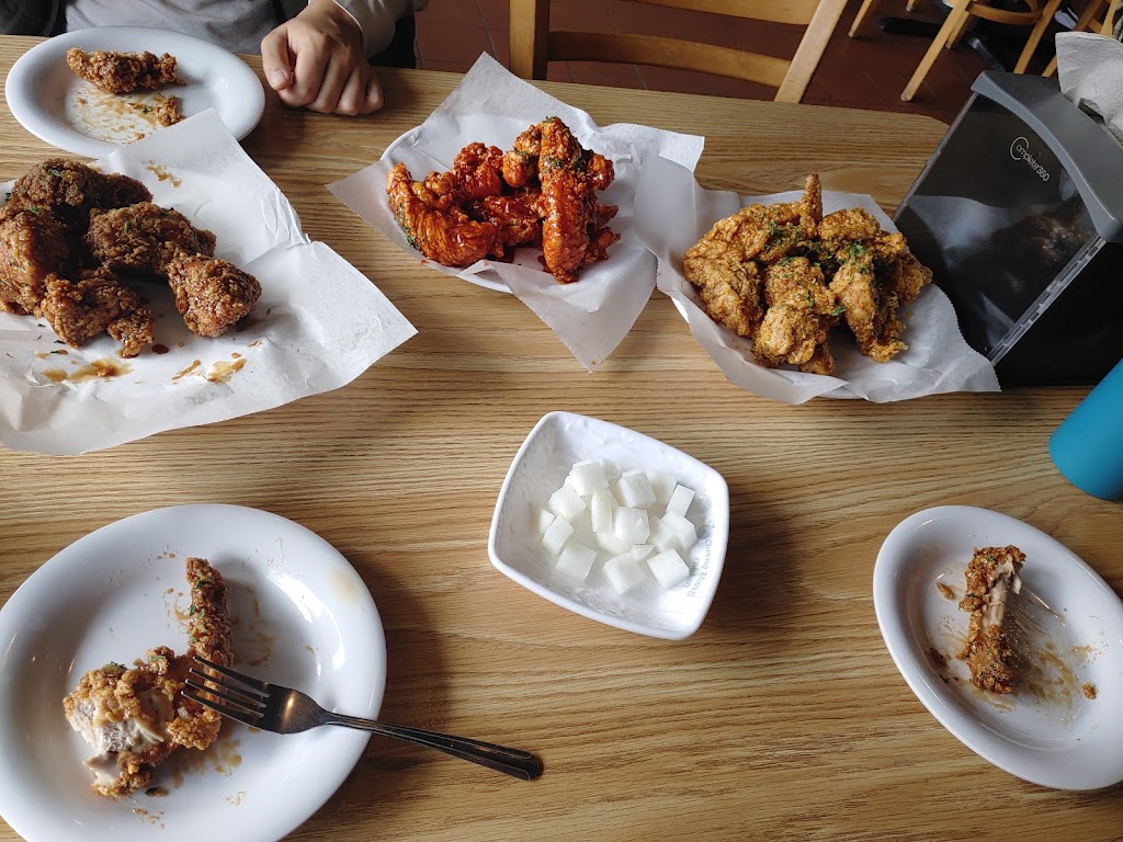 CM Chicken Columbus | meal takeaway | 1132 W Henderson Rd, Columbus, OH 43220, USA | 6149146144 OR +1 614-914-6144