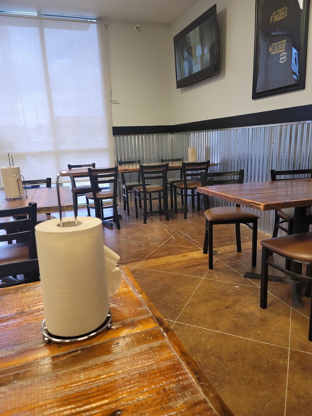 Simply Good Burgers | restaurant | 810 N Westsouth Young Dr Ste 109, Killeen, TX 76543, USA | 2542263194 OR +1 254-226-3194