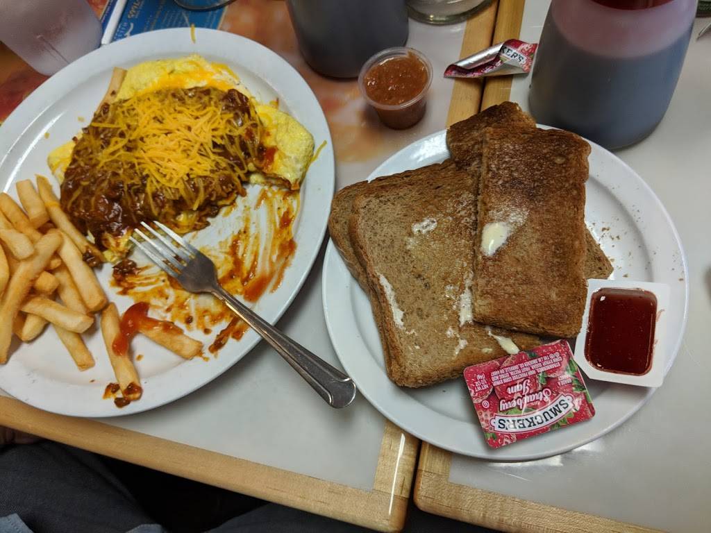 Silver Dollar Pancake House | restaurant | 710 E 6th St, Corona, CA 92879, USA | 9517375977 OR +1 951-737-5977