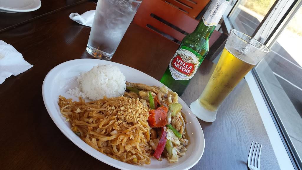 Happy Thai | meal delivery | 909 Sievers Duecy Rd, Everett, WA 98203, USA | 4253539400 OR +1 425-353-9400