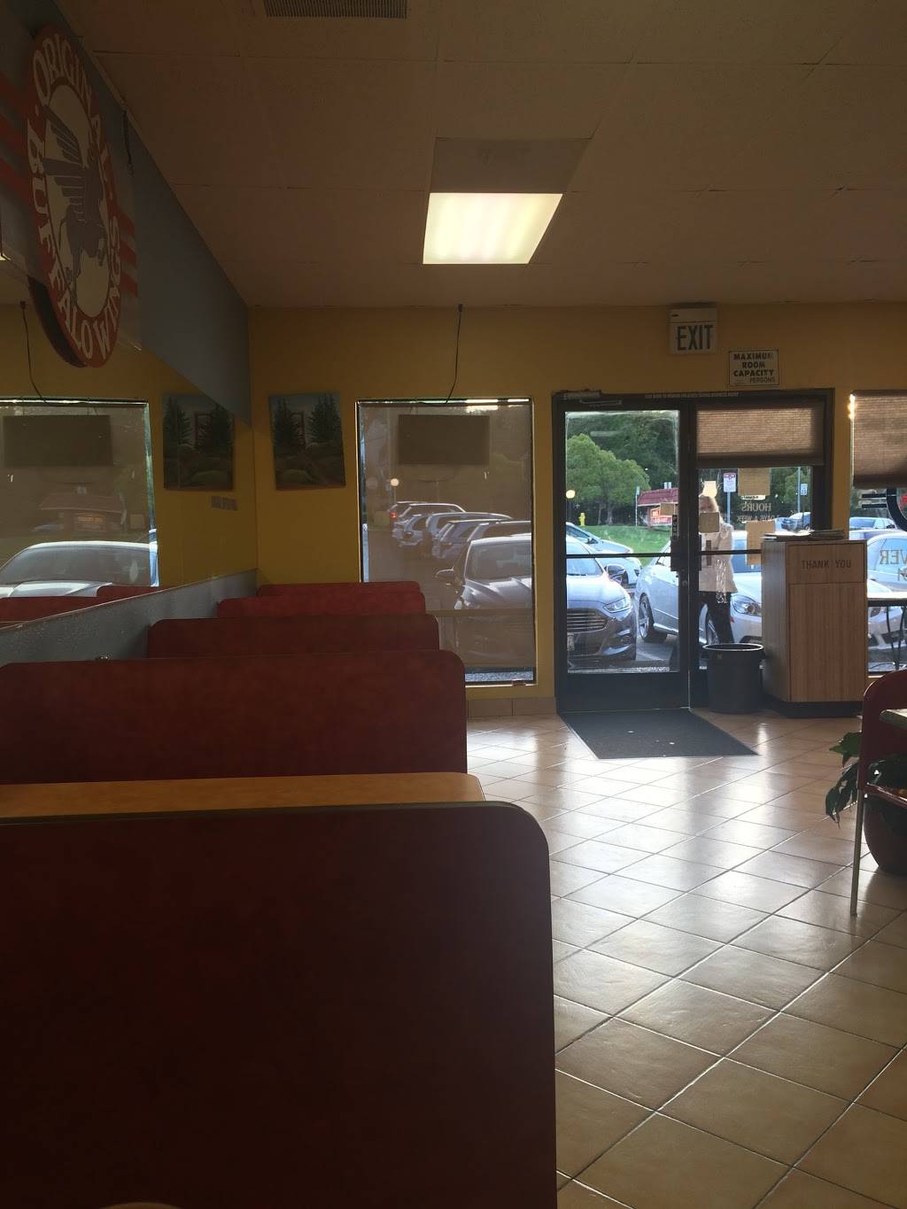 Original Buffalo Wings Restaurant | restaurant | 520 Alameda del Prado, Novato, CA 94949, USA | 4158833131 OR +1 415-883-3131