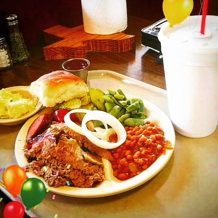 Texas Smokehouse Bar-B-Que | restaurant | 800 E Arapaho Rd # 101, Richardson, TX 75081, USA | 9726991521 OR +1 972-699-1521