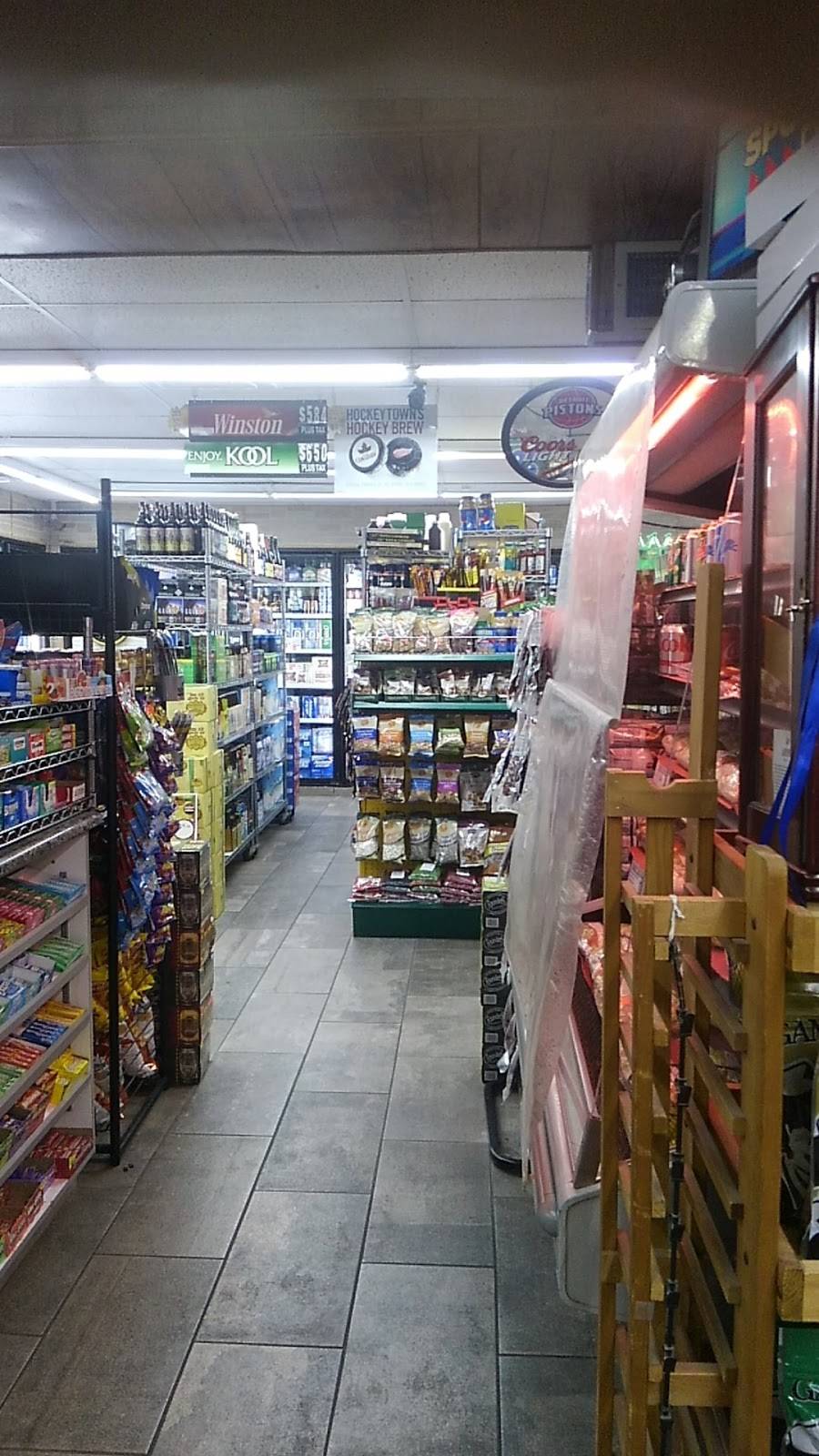 Buscemis | restaurant | 29965 S River Rd, Harrison Charter Township, MI 48045, USA | 5864684779 OR +1 586-468-4779