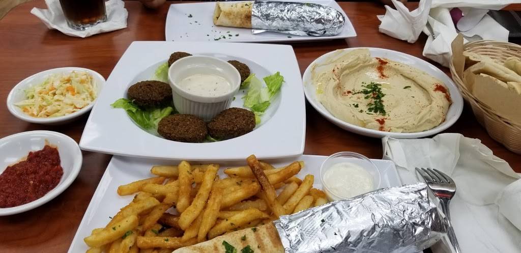 Four Brothers Eatery | restaurant | 1524 E Fowler Ave, Tampa, FL 33612, USA | 8135747302 OR +1 813-574-7302