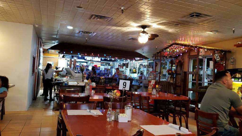 El Tipico Guanaco | cafe | 7100 Pines Blvd, Pembroke Pines, FL 33024, USA | 9549643772 OR +1 954-964-3772