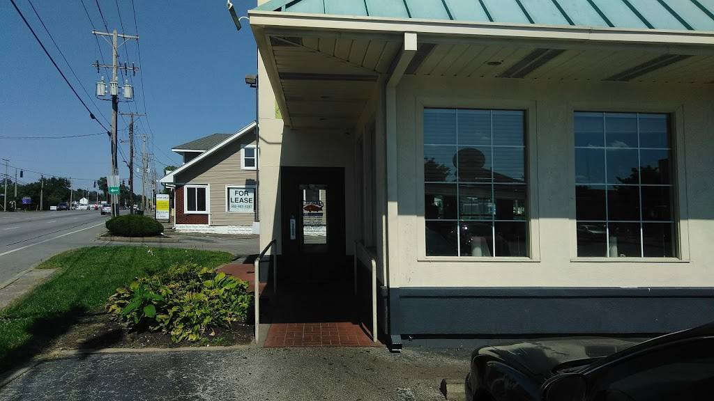 Captain Ds | restaurant | 3937 Dixie Hwy, Louisville, KY 40216, USA | 5024474582 OR +1 502-447-4582