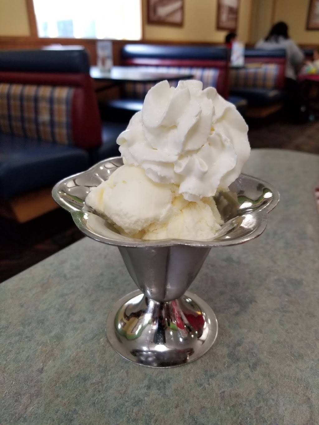 Friendlys | restaurant | 1243 Broad St, Bloomfield, NJ 07003, USA | 9733388669 OR +1 973-338-8669