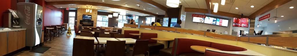 Wendys | restaurant | 12415 Biscayne Blvd, North Miami, FL 33181, USA | 3058932420 OR +1 305-893-2420