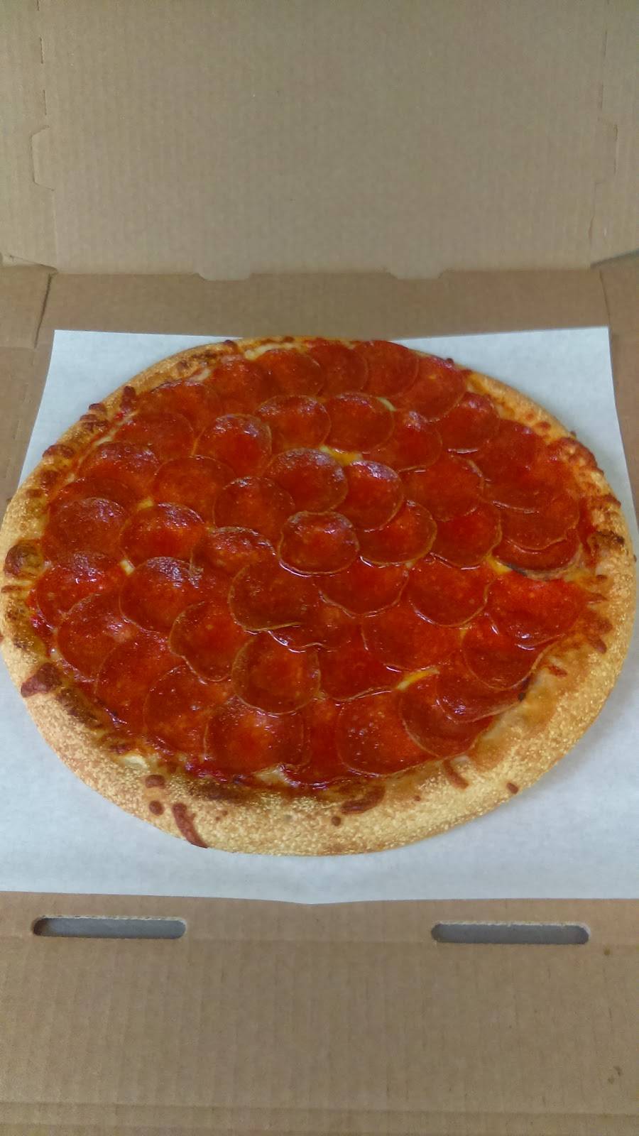 Gioninos Pizzeria | restaurant | 33637 Aurora Rd, Solon, OH 44139, USA | 4403494600 OR +1 440-349-4600