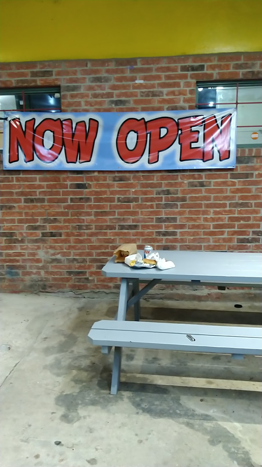 Chicken corner | restaurant | 1503 E Commerce St, San Antonio, TX 78205, USA | 2103144868 OR +1 210-314-4868