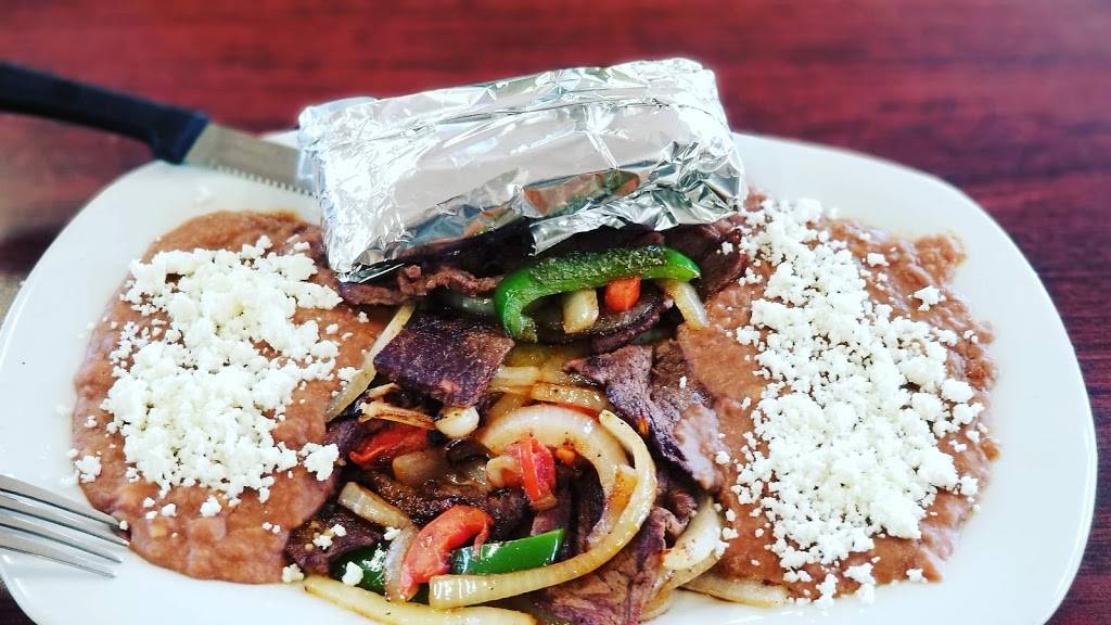 Las Chilangas | restaurant | 5014 Olivehurst Ave, Olivehurst, CA 95961, USA | 5308708148 OR +1 530-870-8148