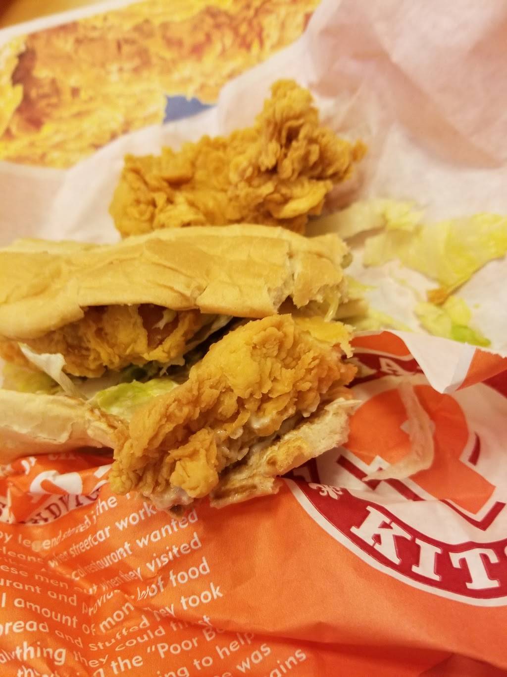 Popeyes Louisiana Kitchen | restaurant | 2355 W Addison St, Chicago, IL 60618, USA | 7732966545 OR +1 773-296-6545