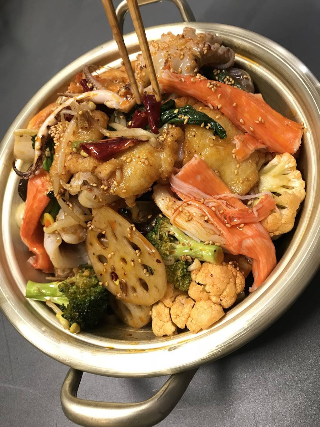 WokBar | restaurant | 518 Old Post Rd, Edison, NJ 08817, USA | 7186665625 OR +1 718-666-5625