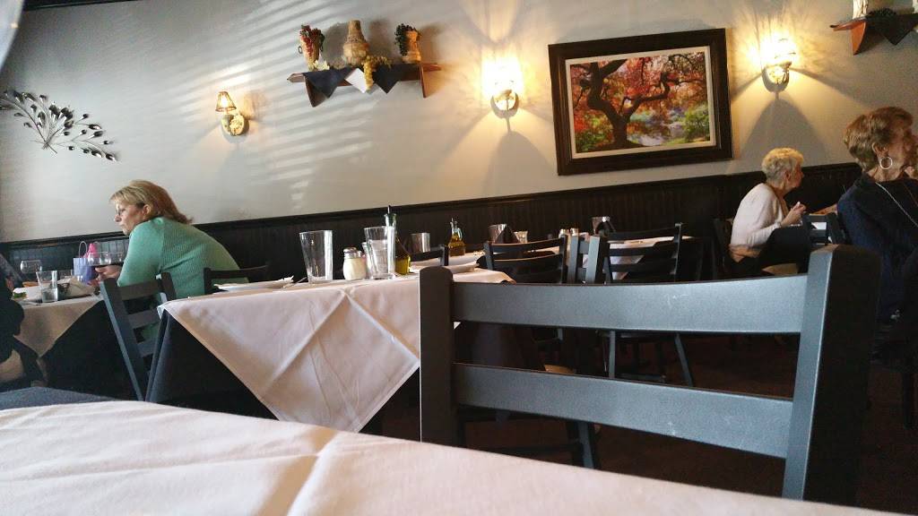 Capri Ristorante Italiano | restaurant | 12307 S Harlem Ave, Palos Heights, IL 60463, USA | 7086711657 OR +1 708-671-1657